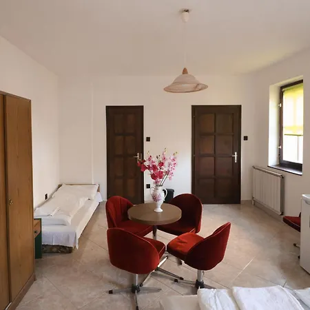 Mueller's 3 Διαμέρισμα