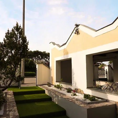 Mueller's 3 Apartment Siofok